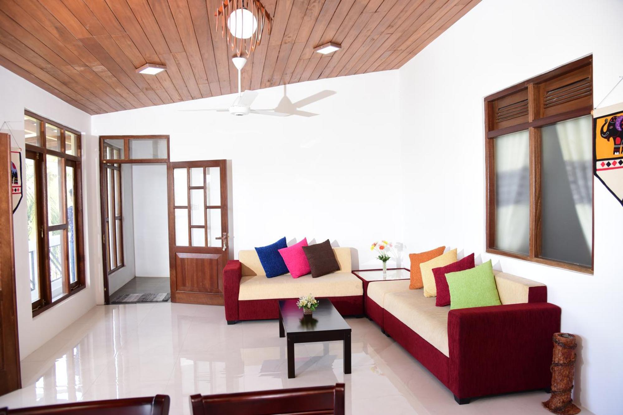 Saru Holiday Apartment - Upto 6 Guests Kandy Exterior foto